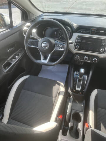 2021 Nissan Versa SV