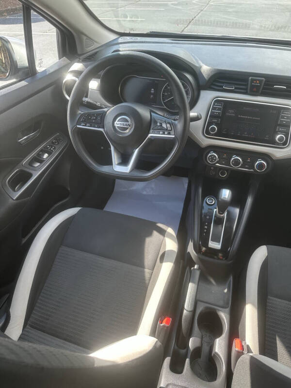 2021 Nissan Versa SV