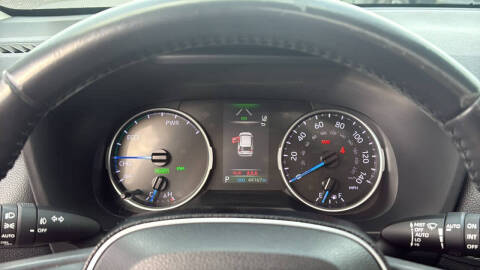 2020 Toyota RAV4 Hybrid XLE