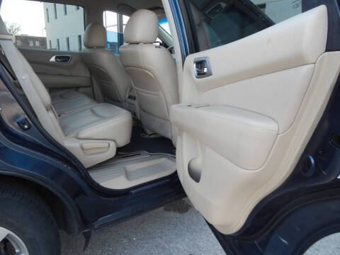 2014 Nissan Pathfinder SL