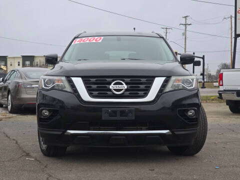 2019 Nissan Pathfinder SV