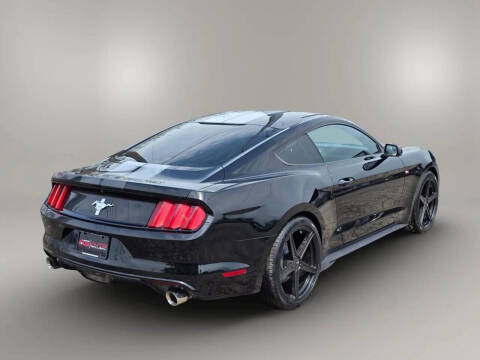 2017 Ford Mustang V6