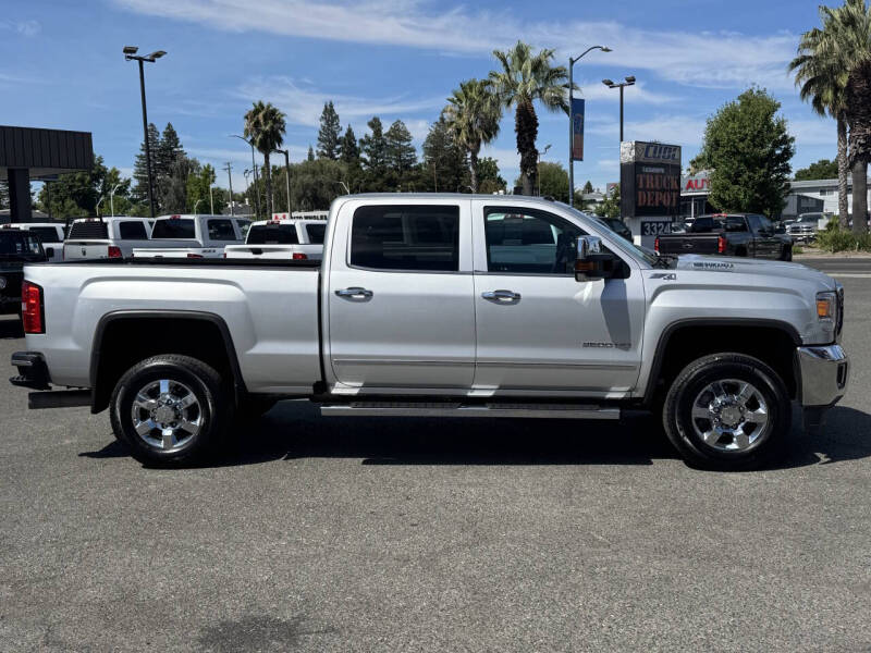 2018 GMC Sierra 2500HD SLT