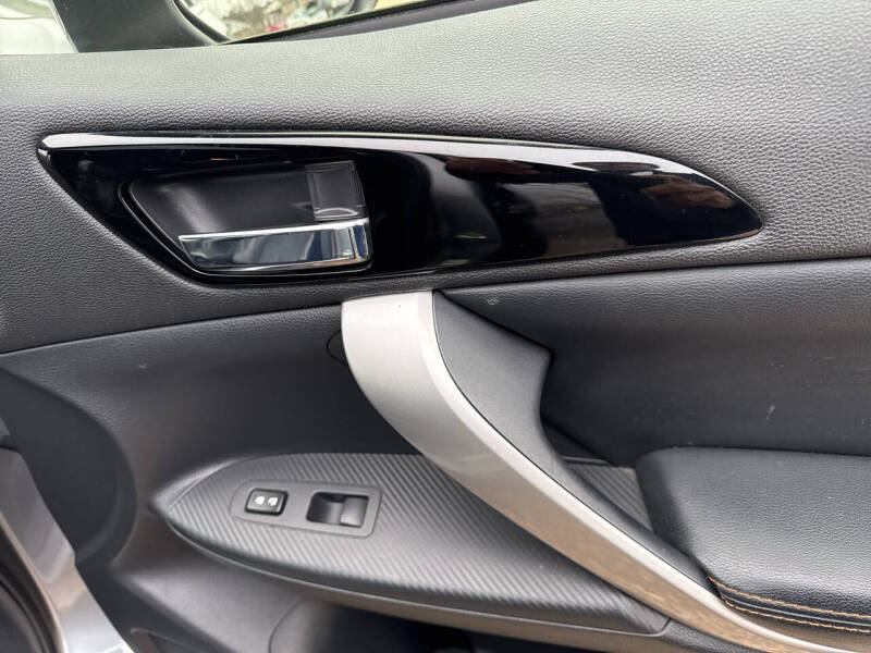 2020 Mitsubishi Eclipse Cross SEL