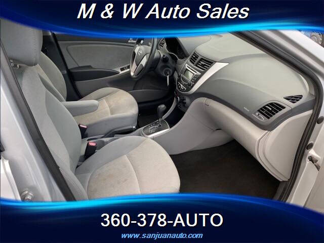 2012 Hyundai Accent GLS