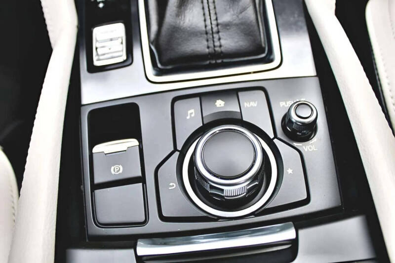 2016 Mazda MAZDA6 i Grand Touring