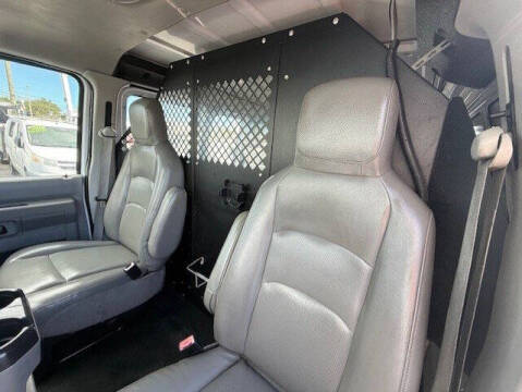 2009 Ford E-Series E-350 SD