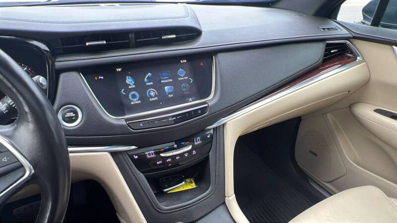 2019 Cadillac XT5 Luxury