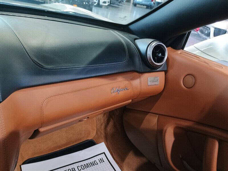 2011 Ferrari California 44