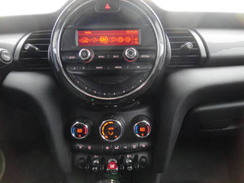 2015 MINI Hardtop 4 Door Cooper