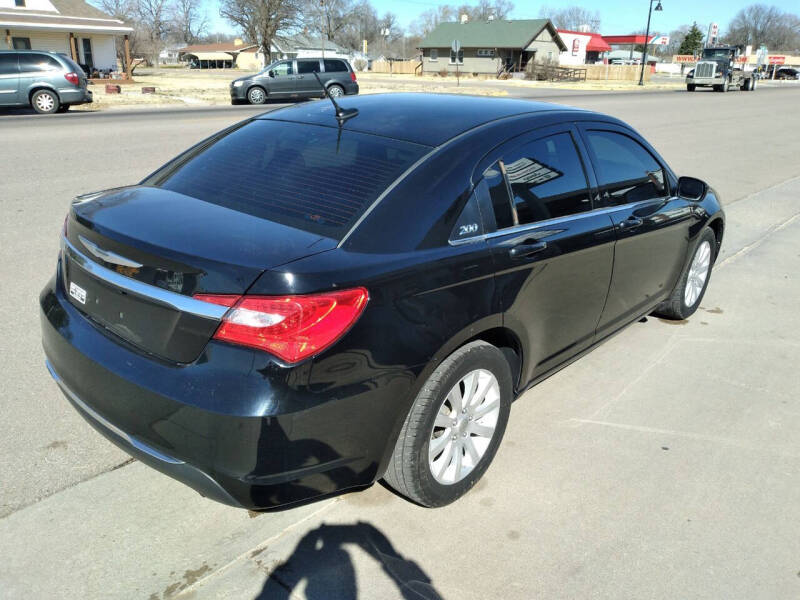 2013 Chrysler 200 Touring
