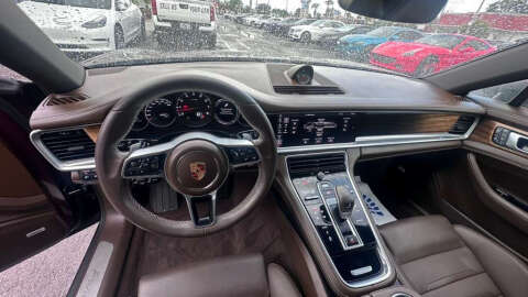 2019 Porsche Panamera