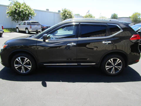 2017 Nissan Rogue SL