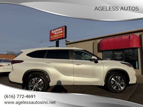 2023 Toyota Highlander XLE