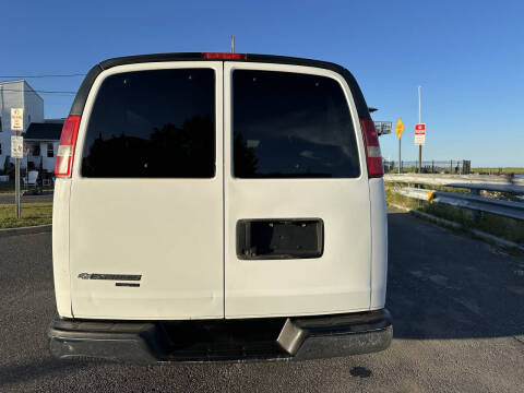 2015 Chevrolet Express LT 3500