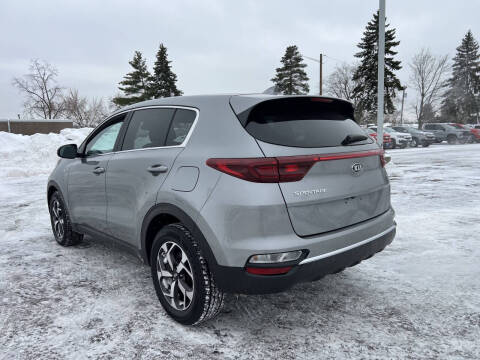 2022 Kia Sportage LX