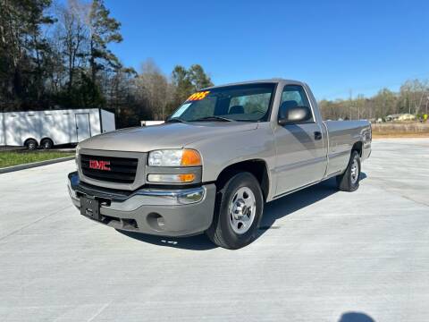 2004 GMC Sierra 1500 for sale at Global Imports Auto Sales in Buford GA