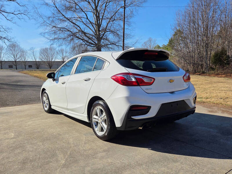 2017 Chevrolet Cruze LT Auto