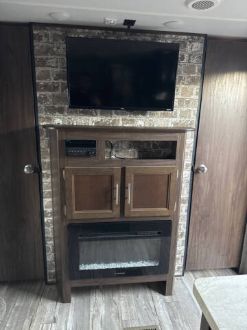 2018 Forest River Cherokee