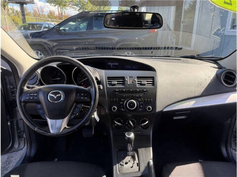 2012 Mazda MAZDA3 i Touring
