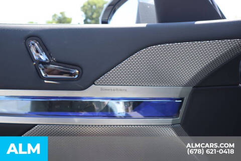 2025 BMW 7 Series 740i