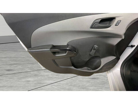 2020 Chevrolet Sonic LT