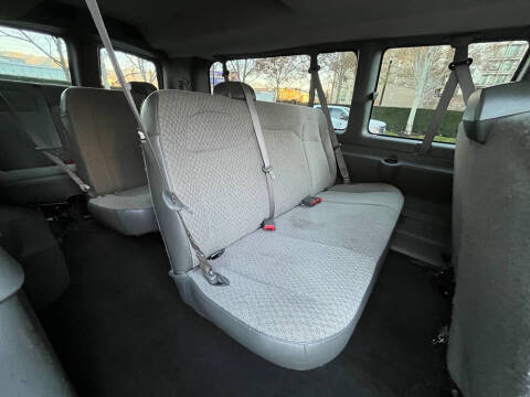 2023 Chevrolet Express LT 3500