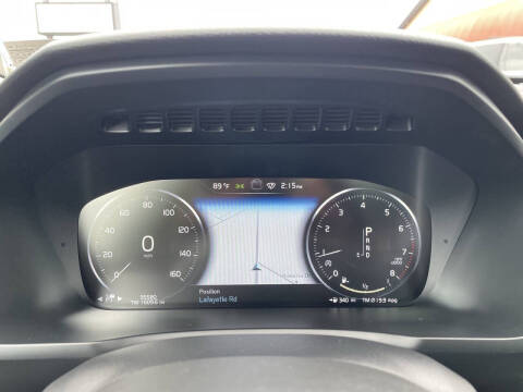 2017 Volvo XC90 T6 Momentum