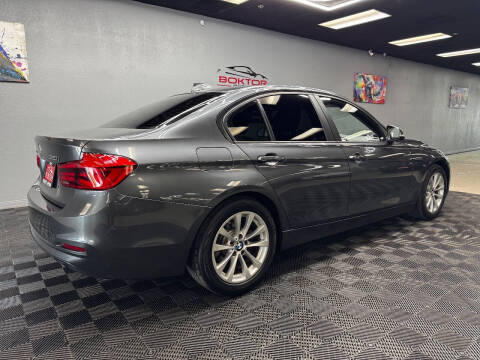2018 BMW 3 Series 320i xDrive