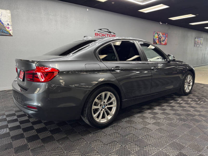 2018 BMW 3 Series 320i xDrive