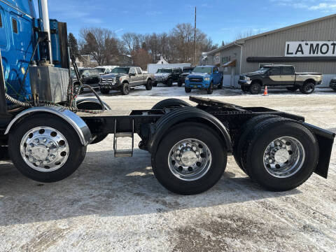 2016 Freightliner Cascadia