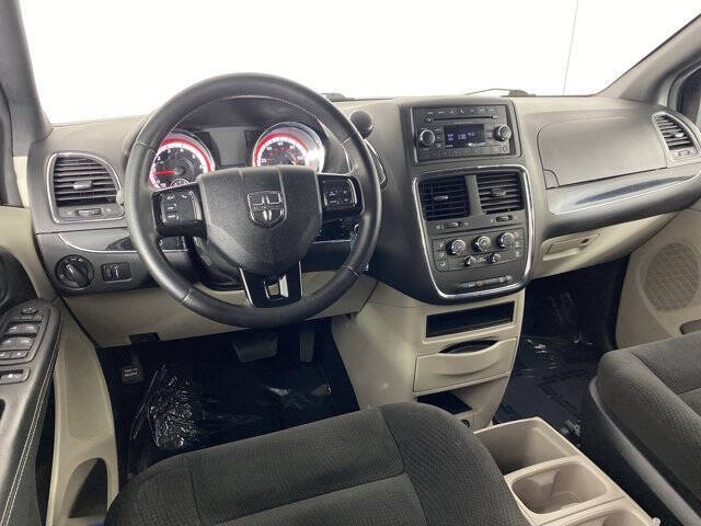 2016 Dodge Grand Caravan SE Plus