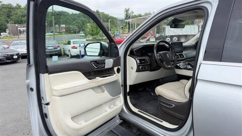 2018 Lincoln Navigator Black Label