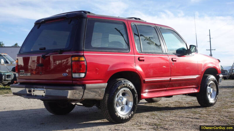 1996 Ford Explorer null photo 6