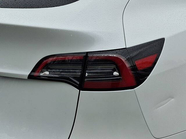 2025 Tesla Model Y Long Range