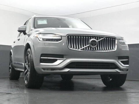 2025 Volvo XC90 B5 Plus Bright Theme