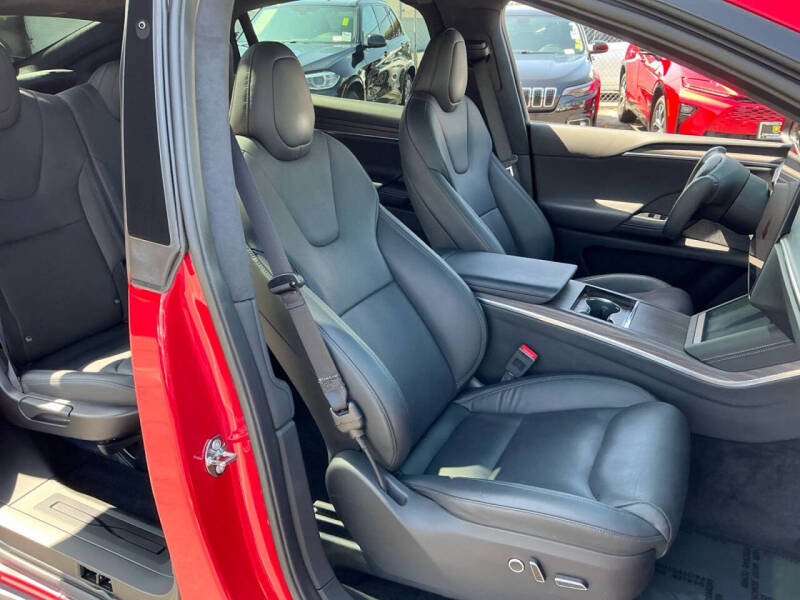 2022 Tesla Model X