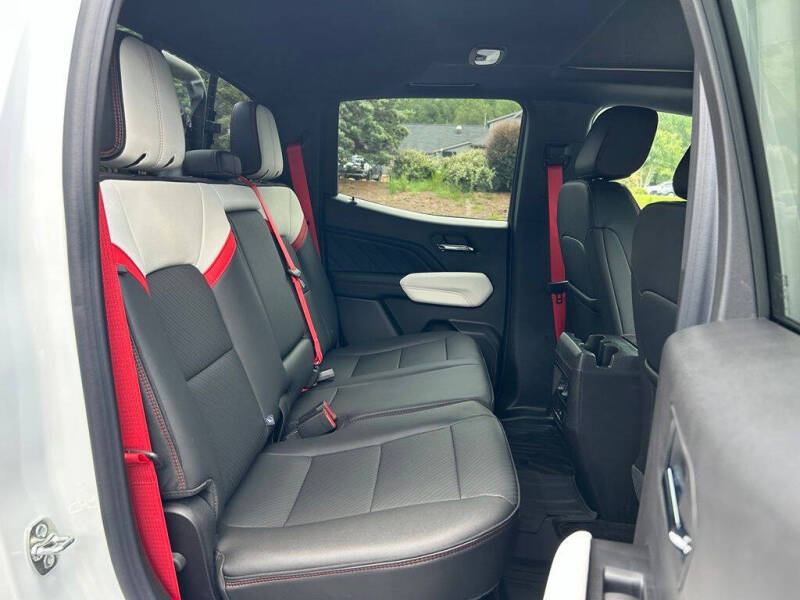 2026 GMC Canyon AT4X