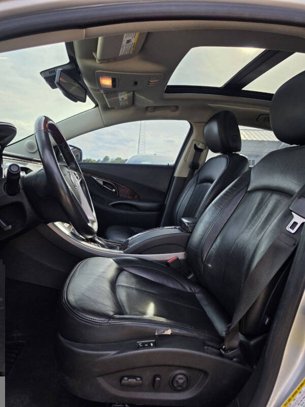 2013 Buick LaCrosse Premium 2