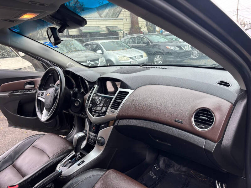 2015 Chevrolet Cruze 2LT Auto