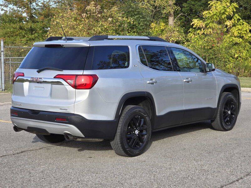 2019 GMC Acadia SLT-1