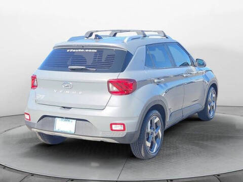 2022 Hyundai Venue SEL