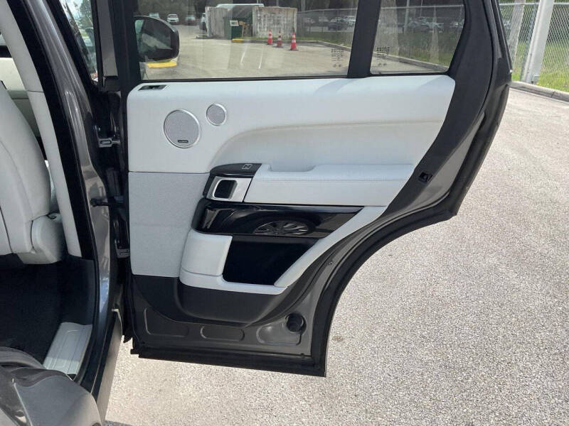 2017 Land Rover Range Rover HSE