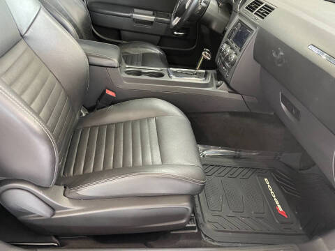 2012 Dodge Challenger R/T Classic