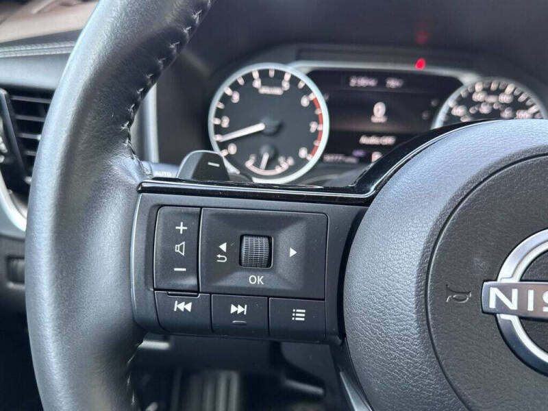 2022 Nissan Rogue SV