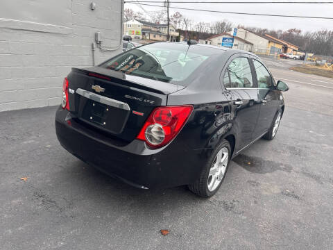2015 Chevrolet Sonic LTZ Auto