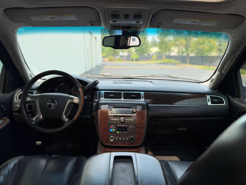 2007 GMC Yukon XL Denali