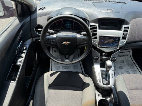 2011 Chevrolet Cruze LT Fleet