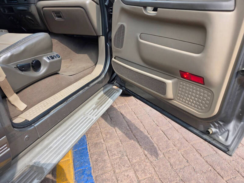 2003 Ford Excursion Eddie Bauer
