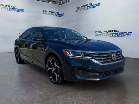 2020 Volkswagen Passat R-Line